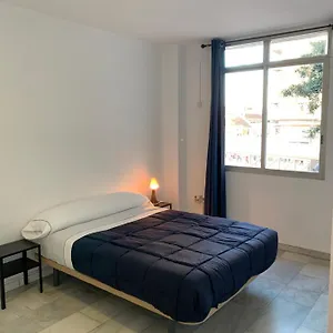 https://sunny-room-plaza-la-nogalera.hotelsinnerja.org